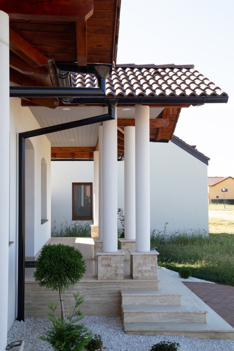 portofoliu-item