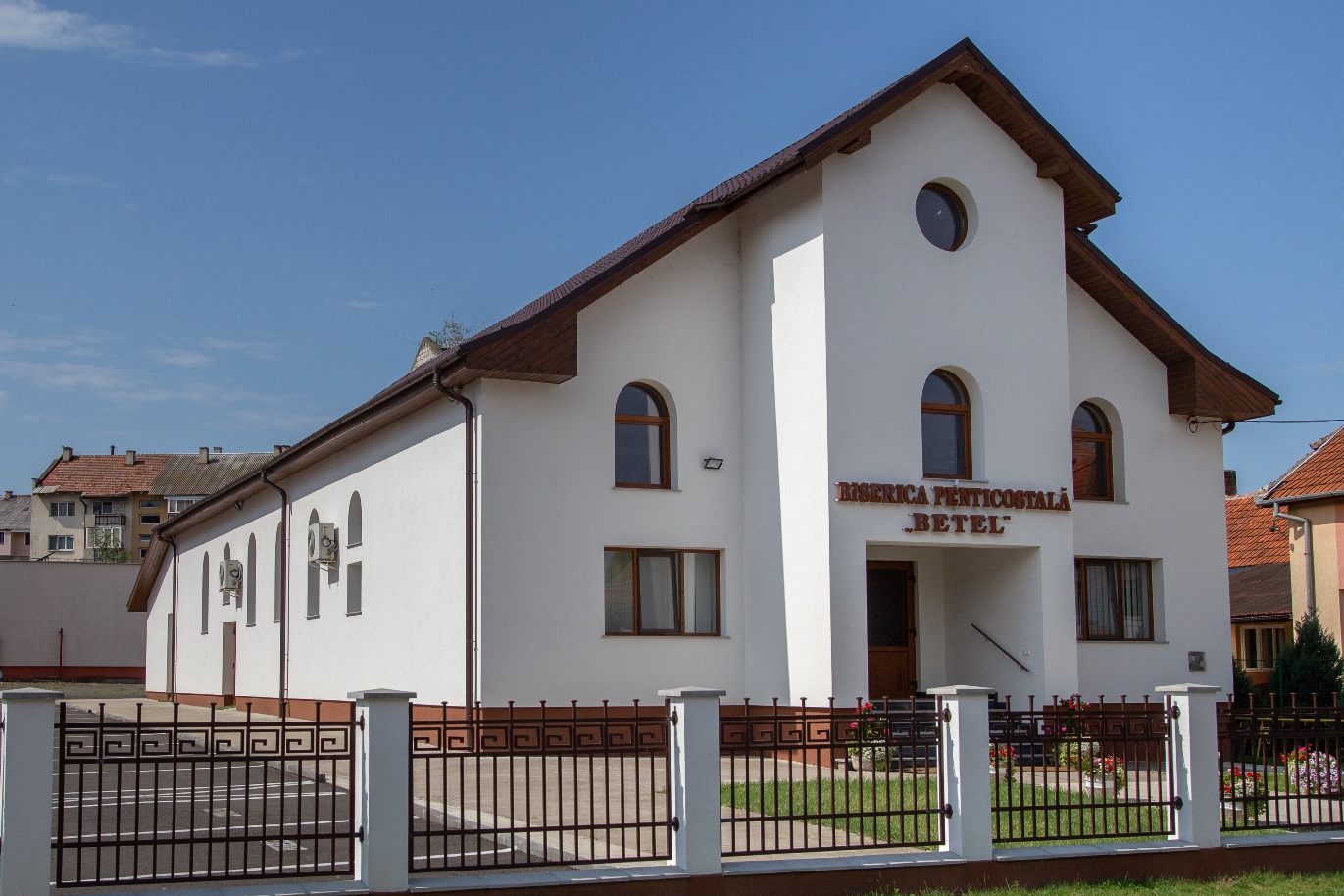 portofoliu-item